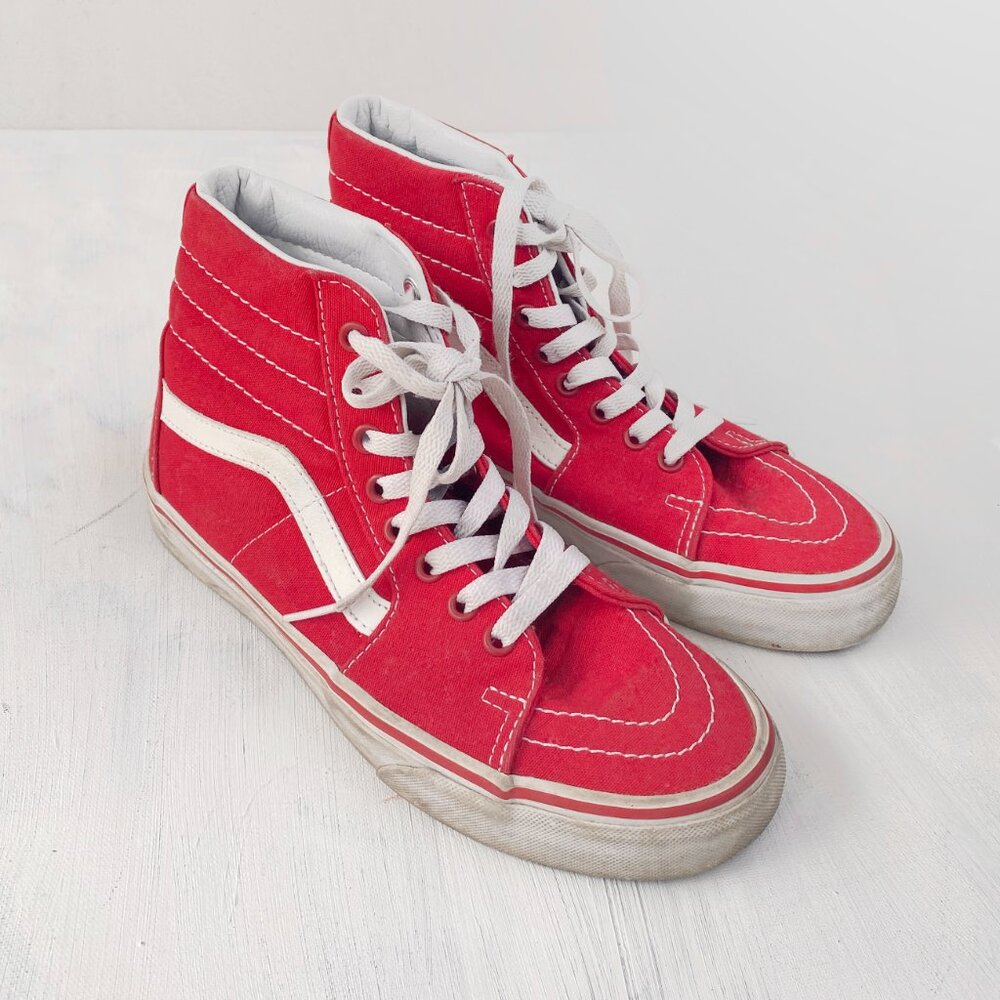 Van's SK8-Hi in Racing Red & White - Picture 2 of 8